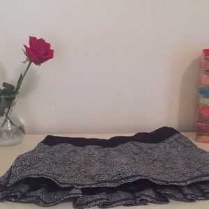 Lululemon Tennis Ruffle Skirt Sz 6
